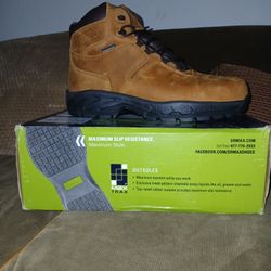 Size thirteen s r max Work boot