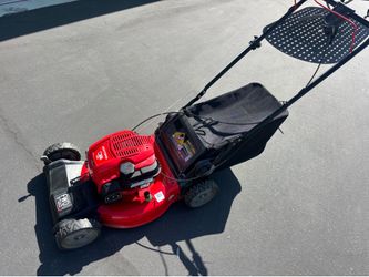 Lawn mower craftsman self propelled works great travaja bien
