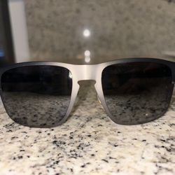 Oakley Sunglasses 