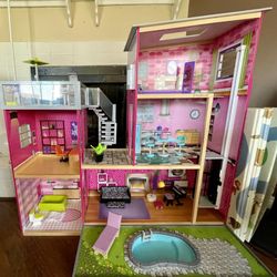 Doll House