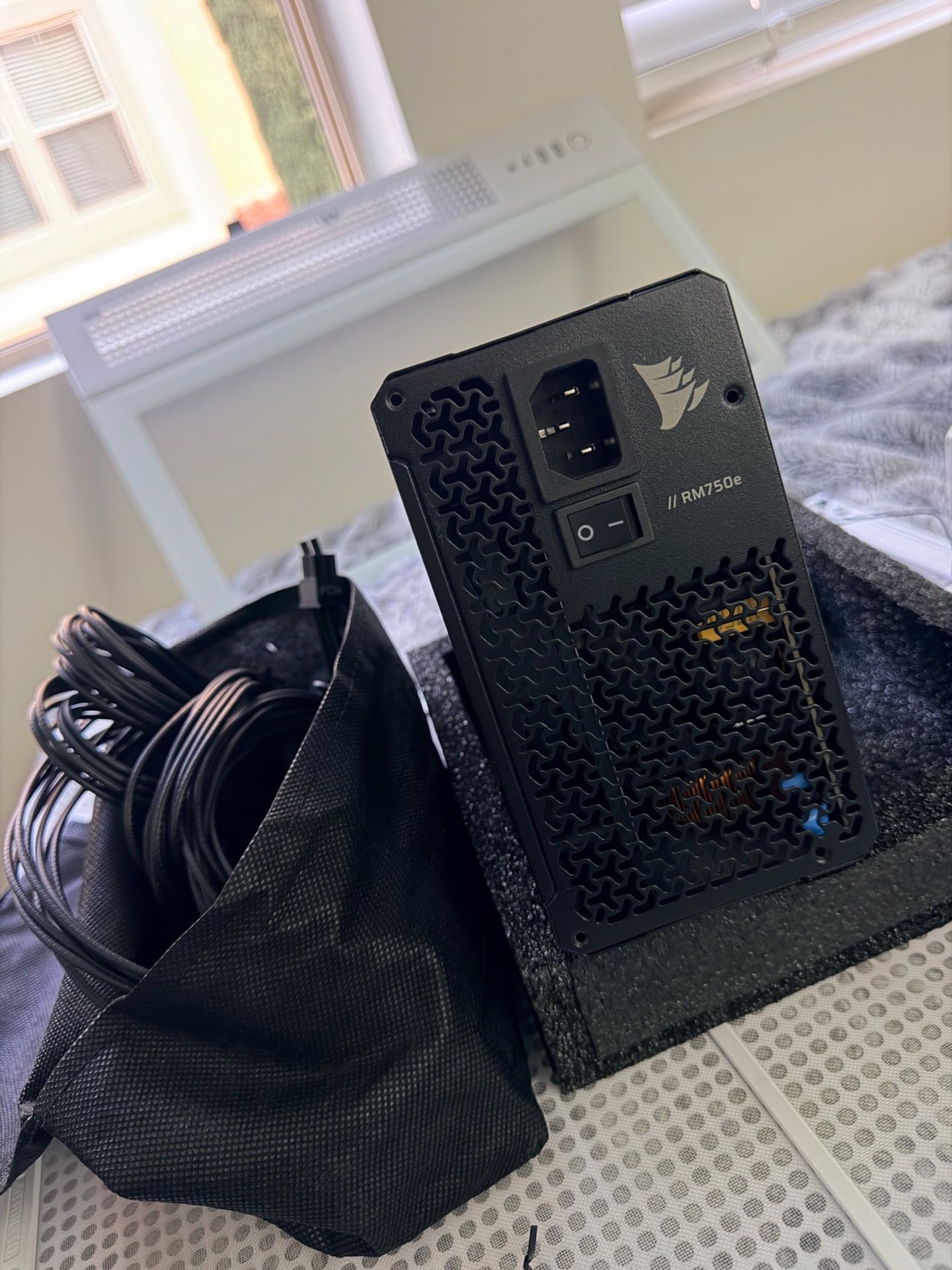 Corsair RM750e Computer Power Supply