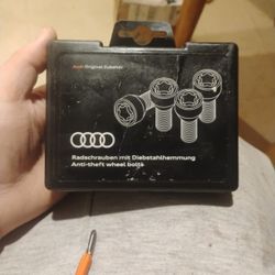 Audi Anti-theft Wheel Boats Brand New