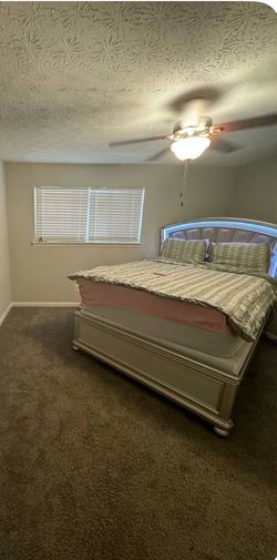 Frame & Mattress