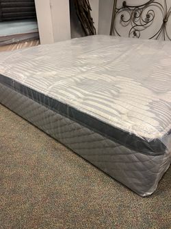π₯Kevin Charles pillow top king $399π₯