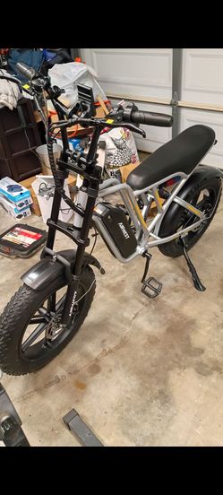 Brand new airwest ebike 20x4 silver color