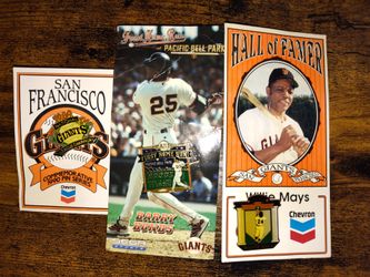3 Vintage SF Giants memorabilia baseball pins