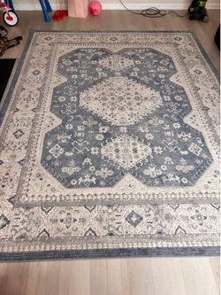 Rug