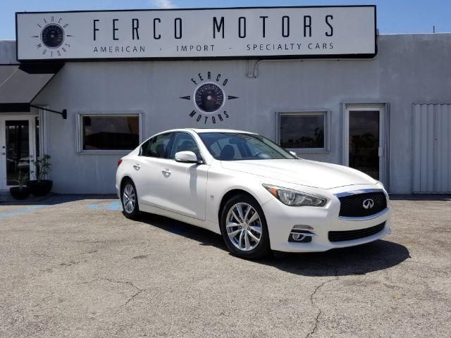 2014 INFINITI Q50