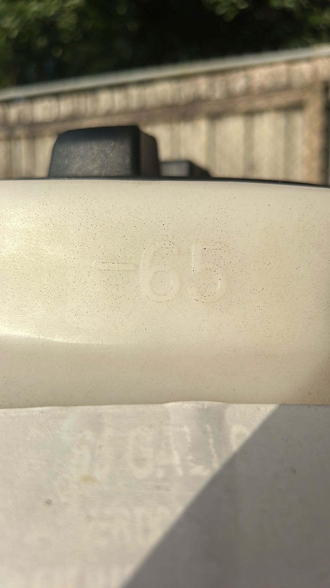 65 Gallons Tank