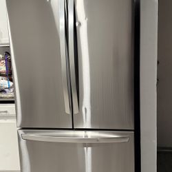 LG Refrigerator 