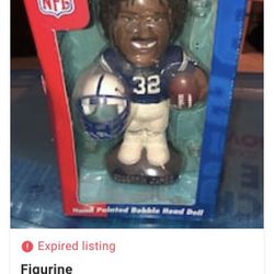 Ceramic bobble heads