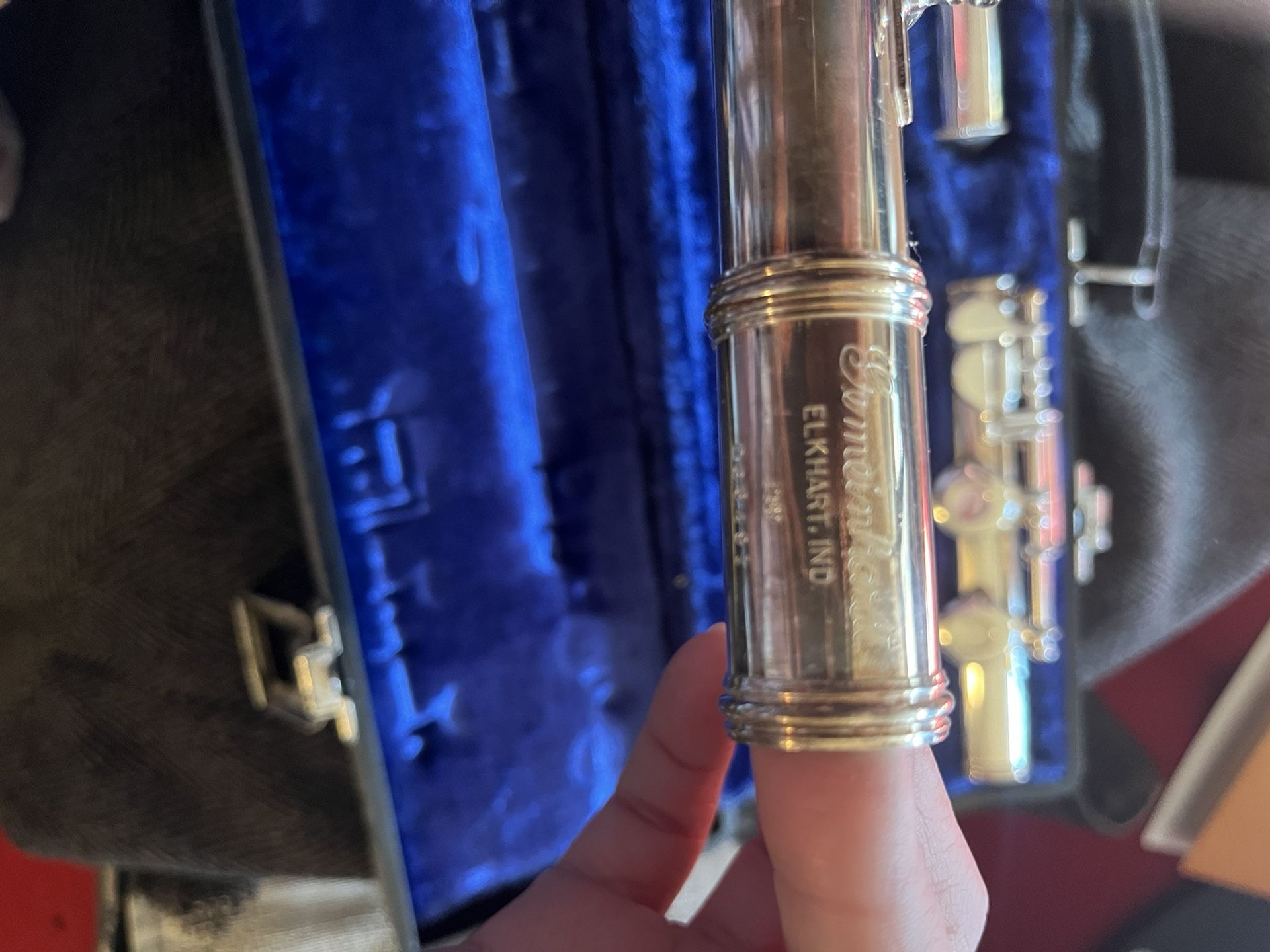 Flute. Gemeinhardt 2SP Brand Flute W/hard Case