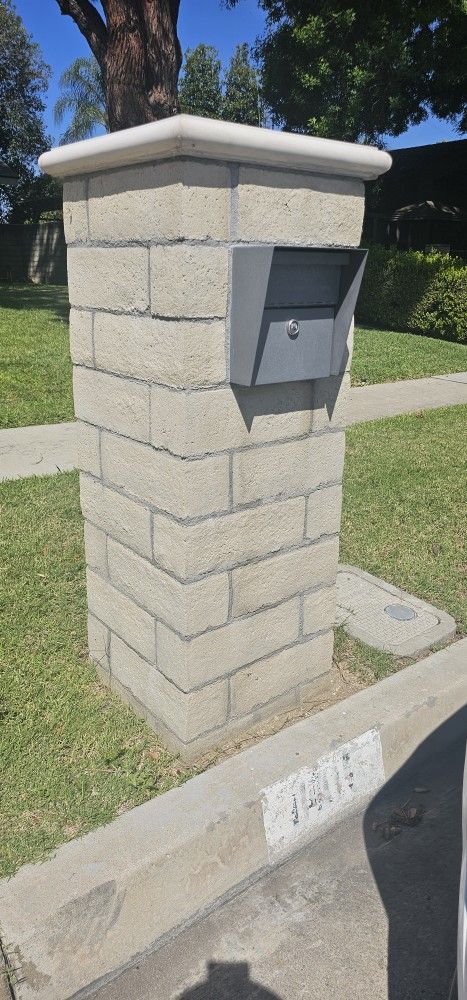 Mailboxs, Block Planter Concre.te
