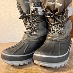 Snow Boots