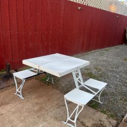  RETRO FOLDING  PICNIC  TABLE 