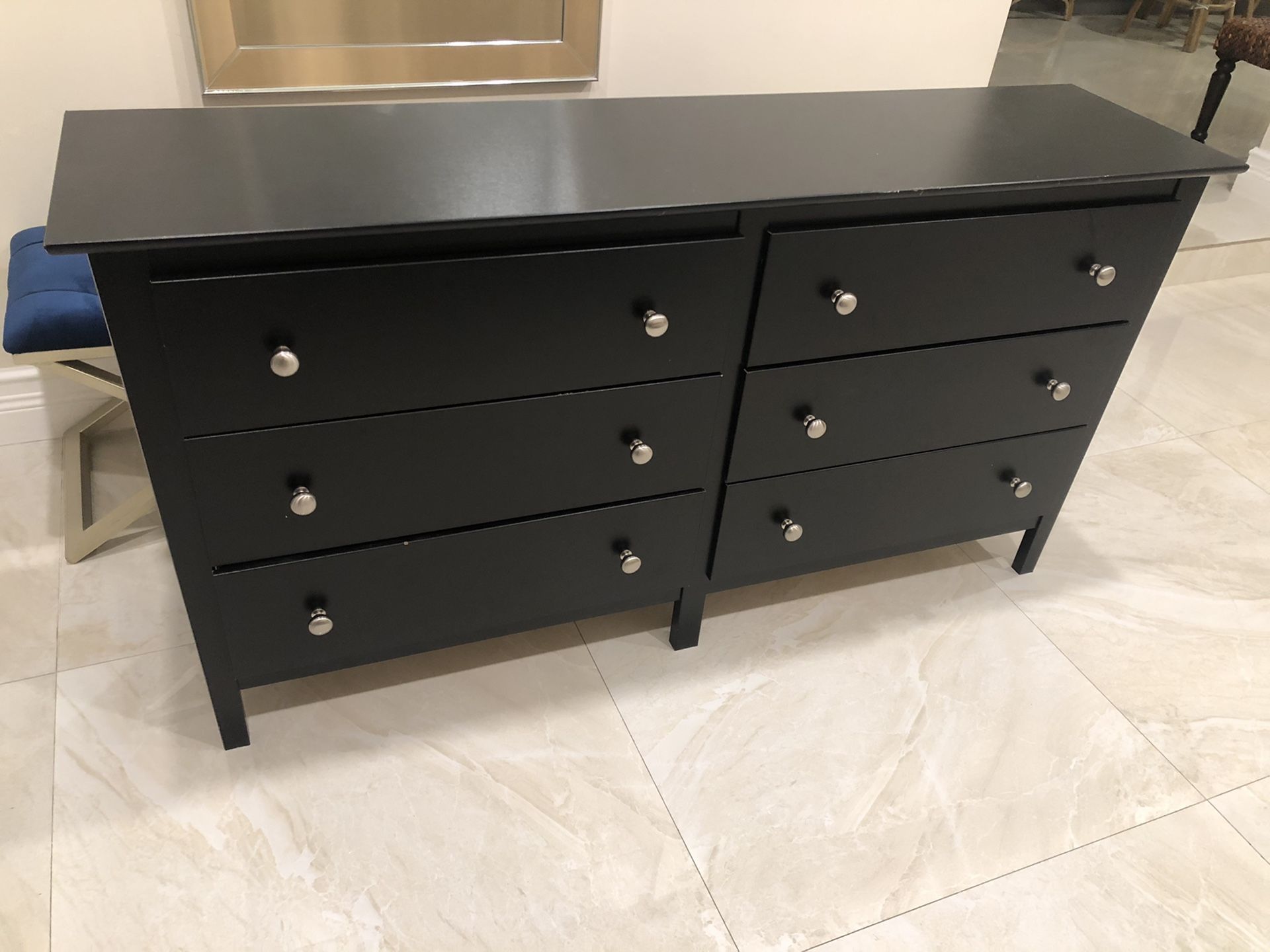 6 drawer black dresser