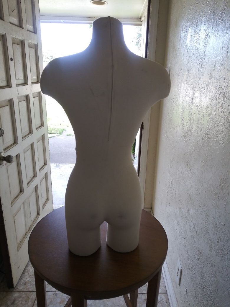 Cloth Mannequin