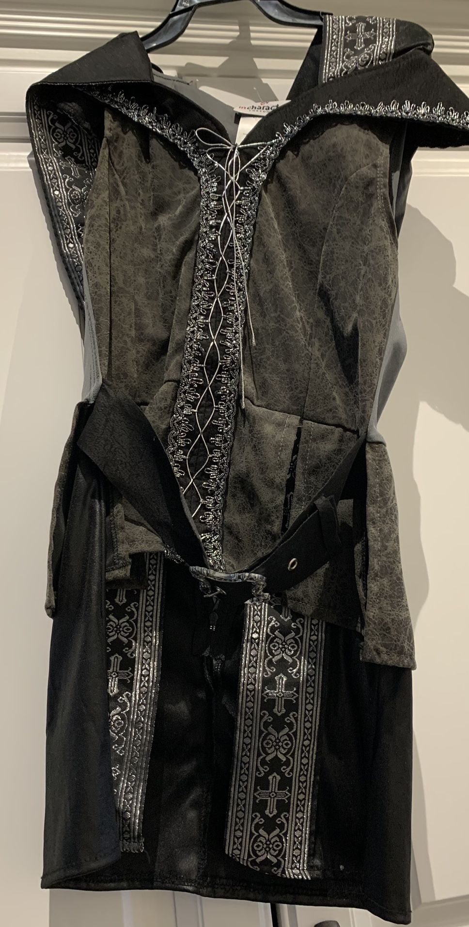 Kids Costume Costume huntress/archer Girls Size Medium 8/10