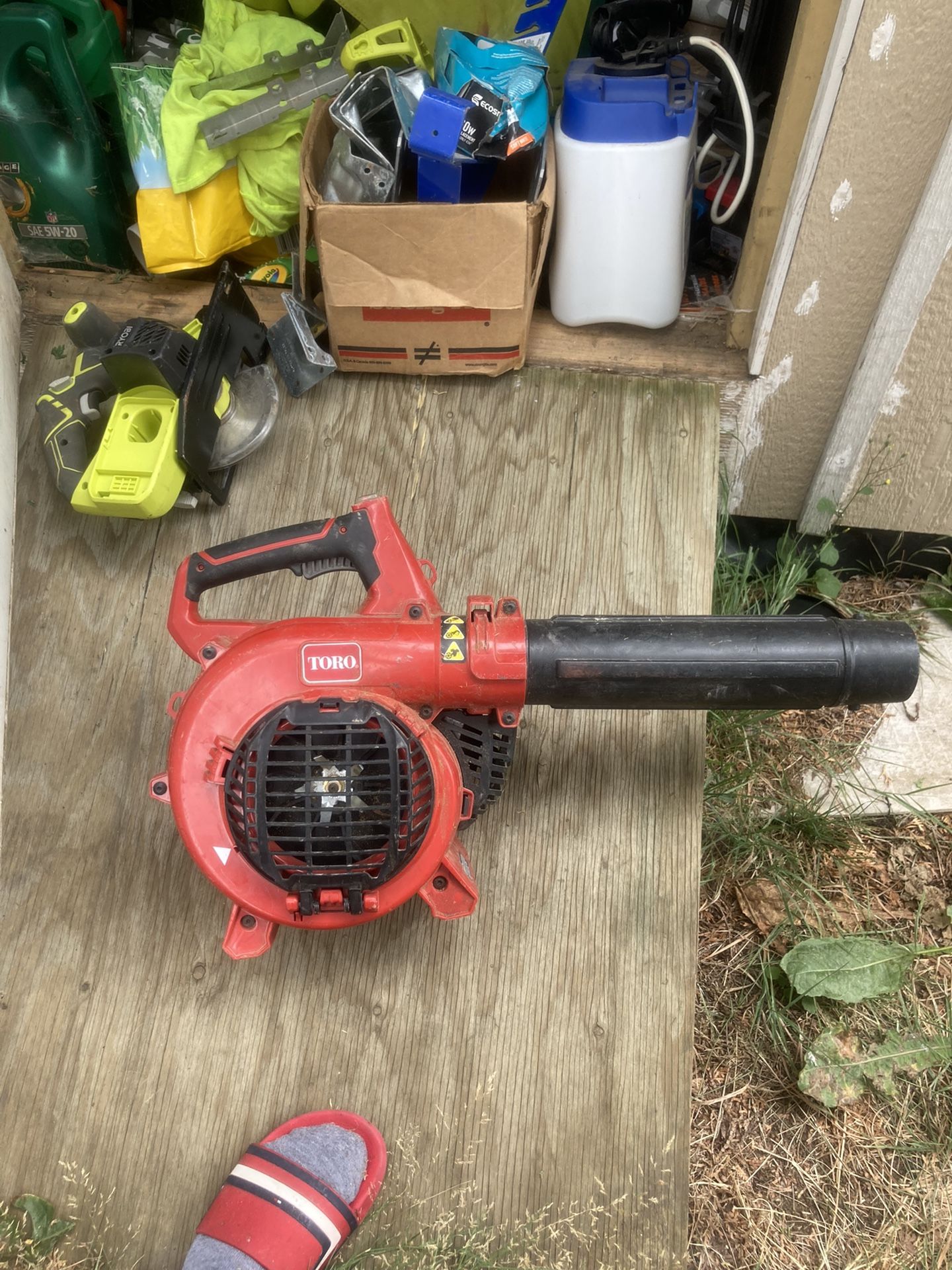 Leaf Blower 