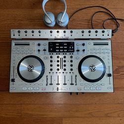 Numark Controller & Bose Headphones 