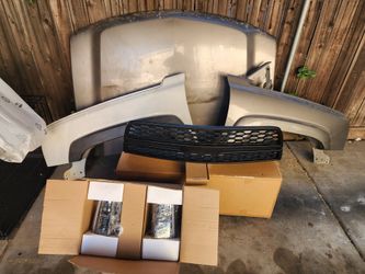 2006 silverado 2500  HD front clip
