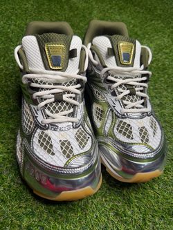 Bottega Veneta Orbit Sneakers