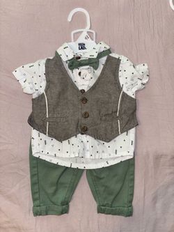 Boys 3–6 month outfit in great condition