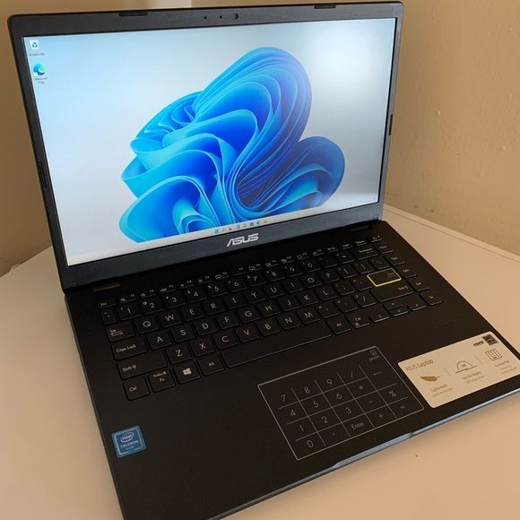 Asus Vivo Book 
