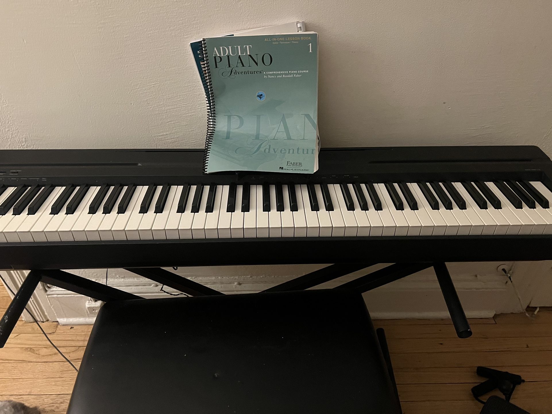 Yamaha Electric Keyboard Weighted Keys (P35)