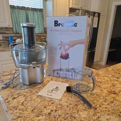 THE JUICER FOUNTAIN COMPACT