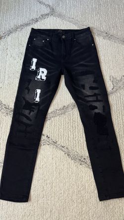 AMIRI Black Arts District Chenille Patch Jeans – Size 31 – Brand New
