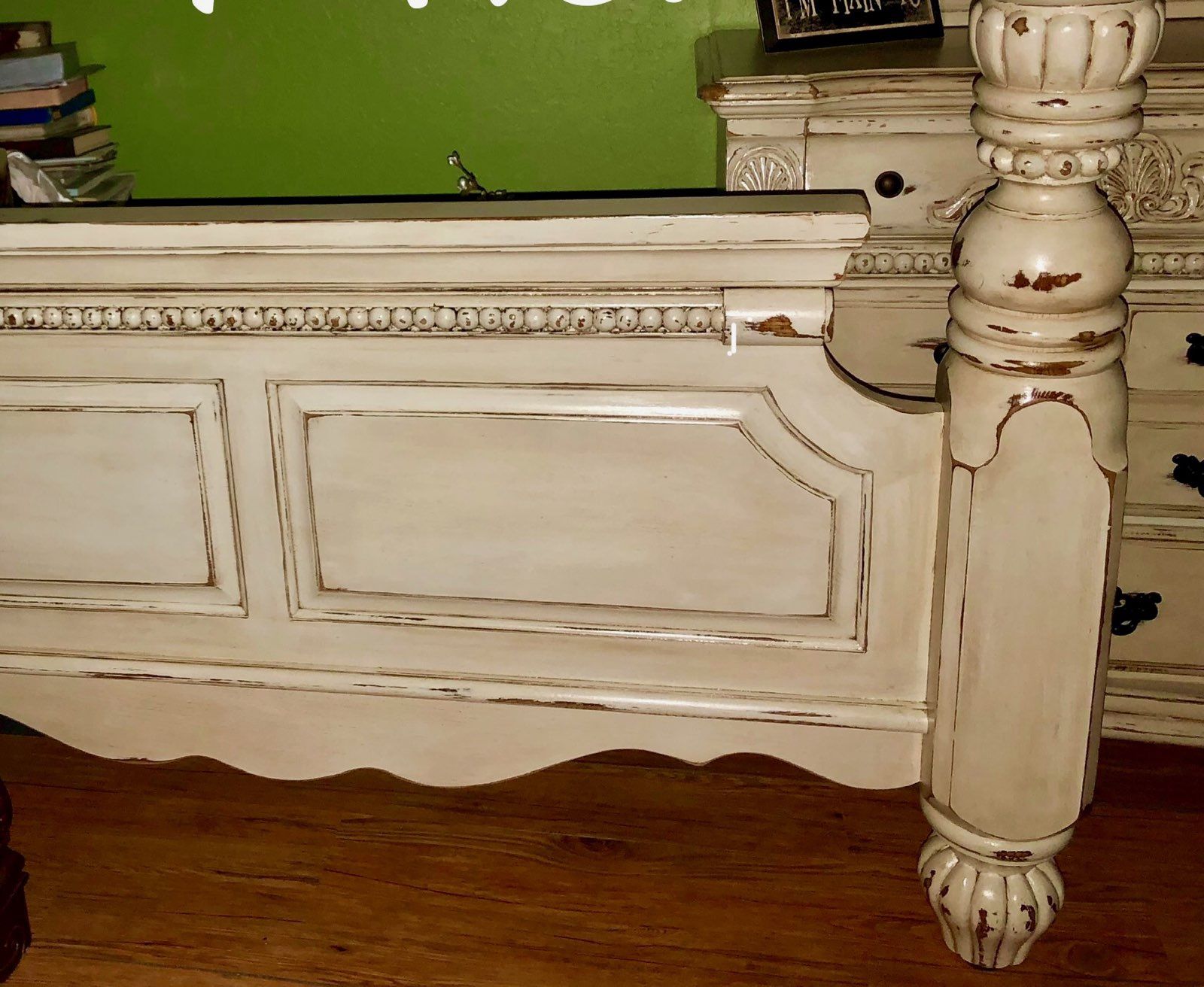 Queen Solid Oak Bedroom Set (no Mattress)