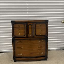 Bassett Tallboy Dresser