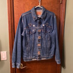 Levi’s  Trucker Jacket W/ Patches