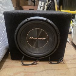 Pioneer 10” and blaupunkt 1-channel 1,500 amp