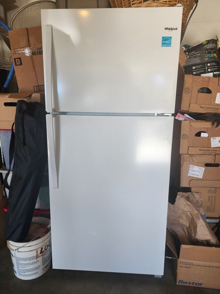 Whirlpool Refrigerator 