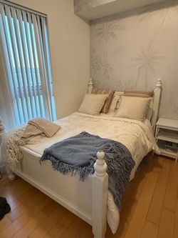 Full White Wood Bed Frame