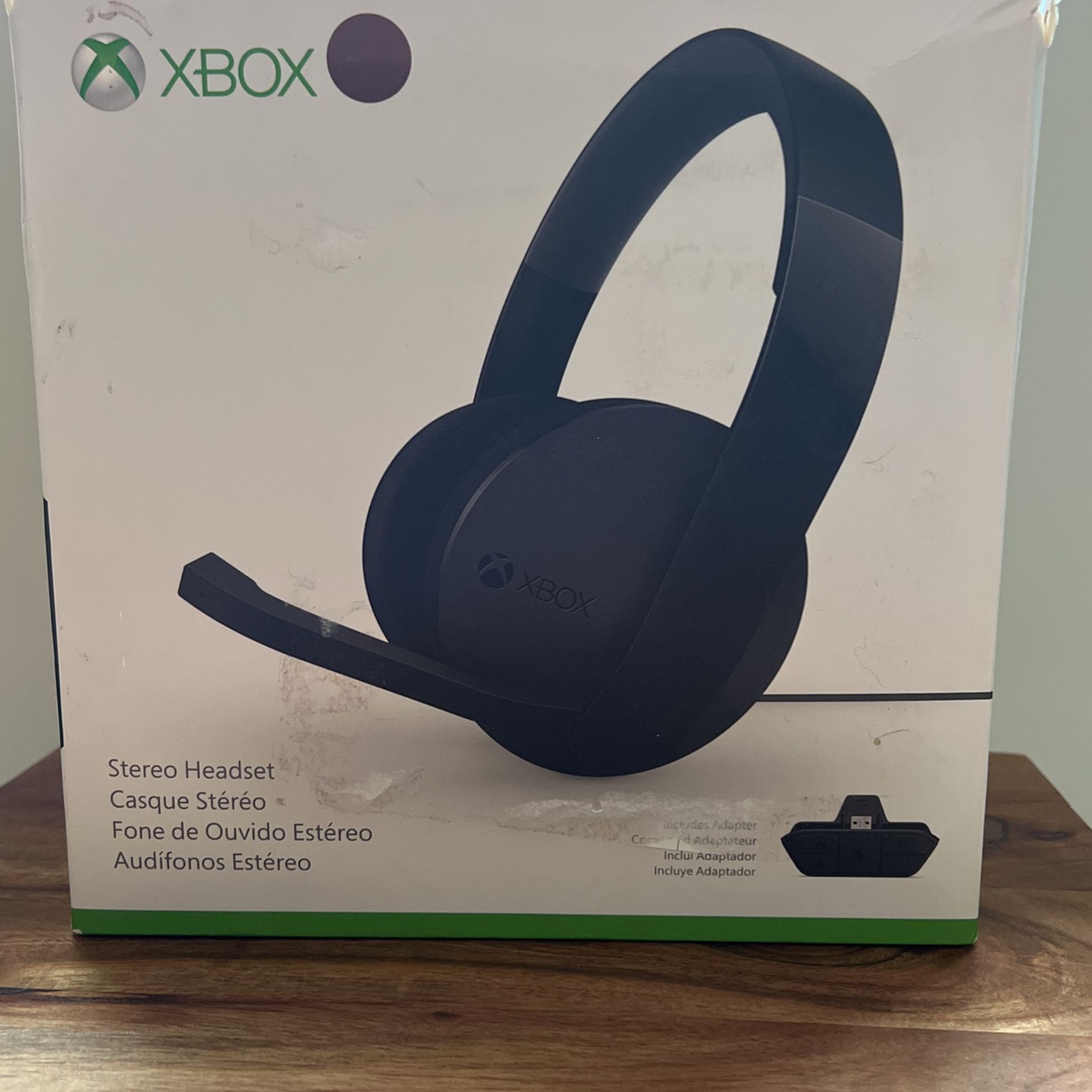 XBOX Stereo Headset with a USB Cable & a Stereo Headset Adapter