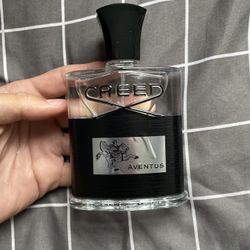 Creed Aventus cologne