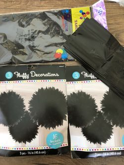 Black party decorations