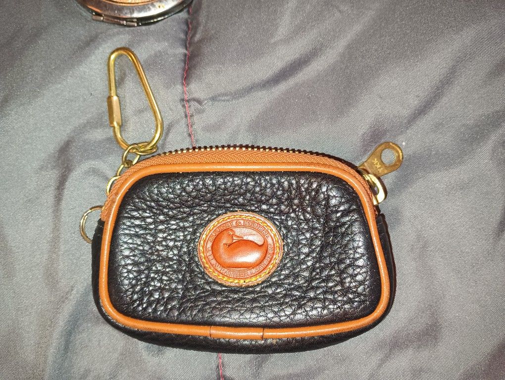 Vintage Dooney & Bourke AWL Zip Key Caddy Coin Purse Keychain 4”x 3”
