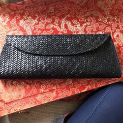 Clutch/ wristlet 