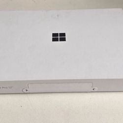 Microsoft surface pro copilot + Pc 12” touch screen snapdragon x plus 16gb 256gb latest model 11th edition 