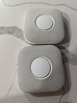 2 Google Nest Protect Smoke & Carbon Monoxide Alarms