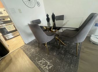 GOLD DINING TABLE 🍽️✅🍽️