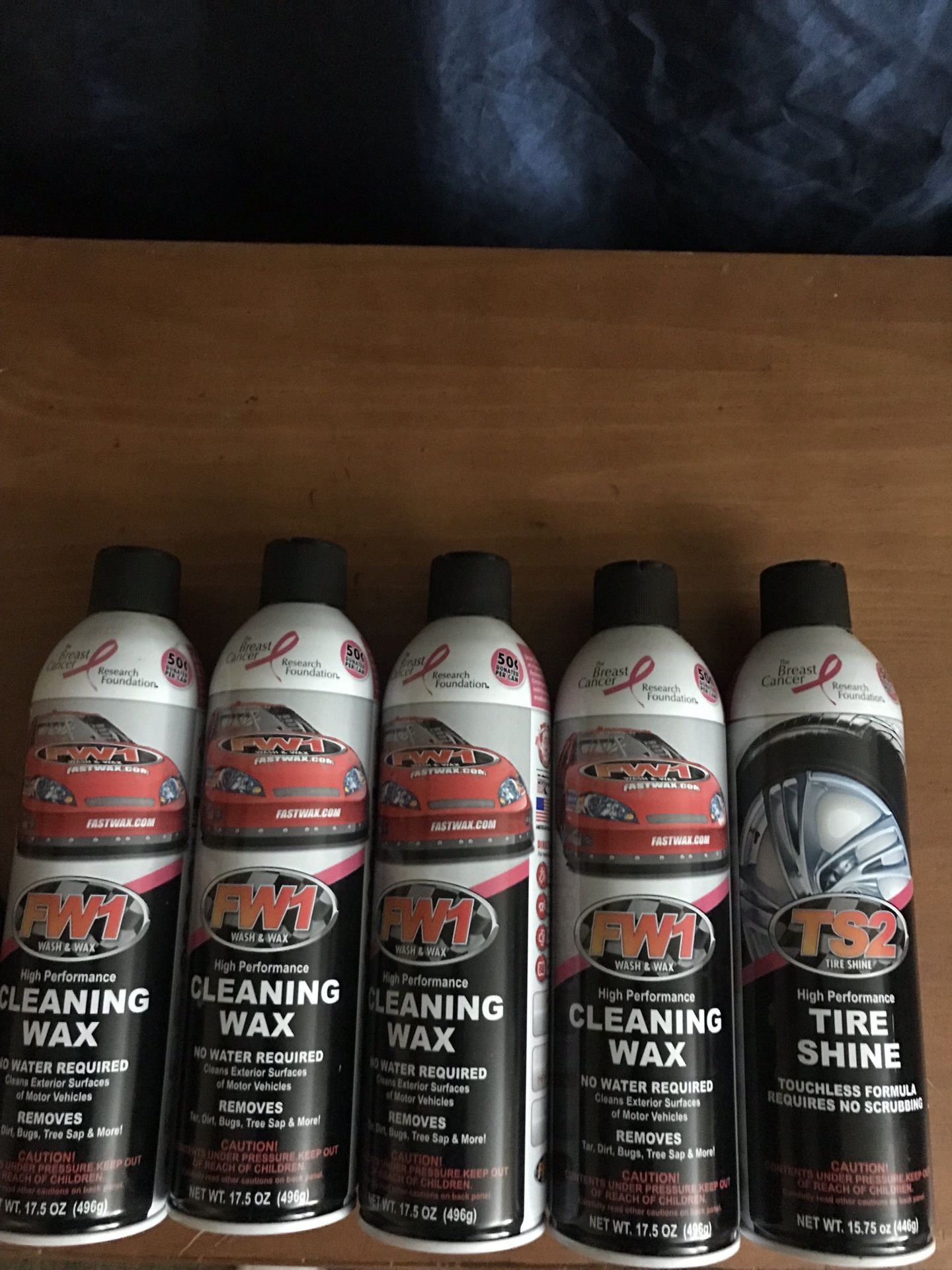 FW1 HIGH PERFORMANCE CLEANING WAX NO WATER REQUIRED 4 CANS OF WAX- 1 CAN  TIRE SHINE NO WASH OFF REQUIRED for Sale in Lancaster, PA - OfferUp