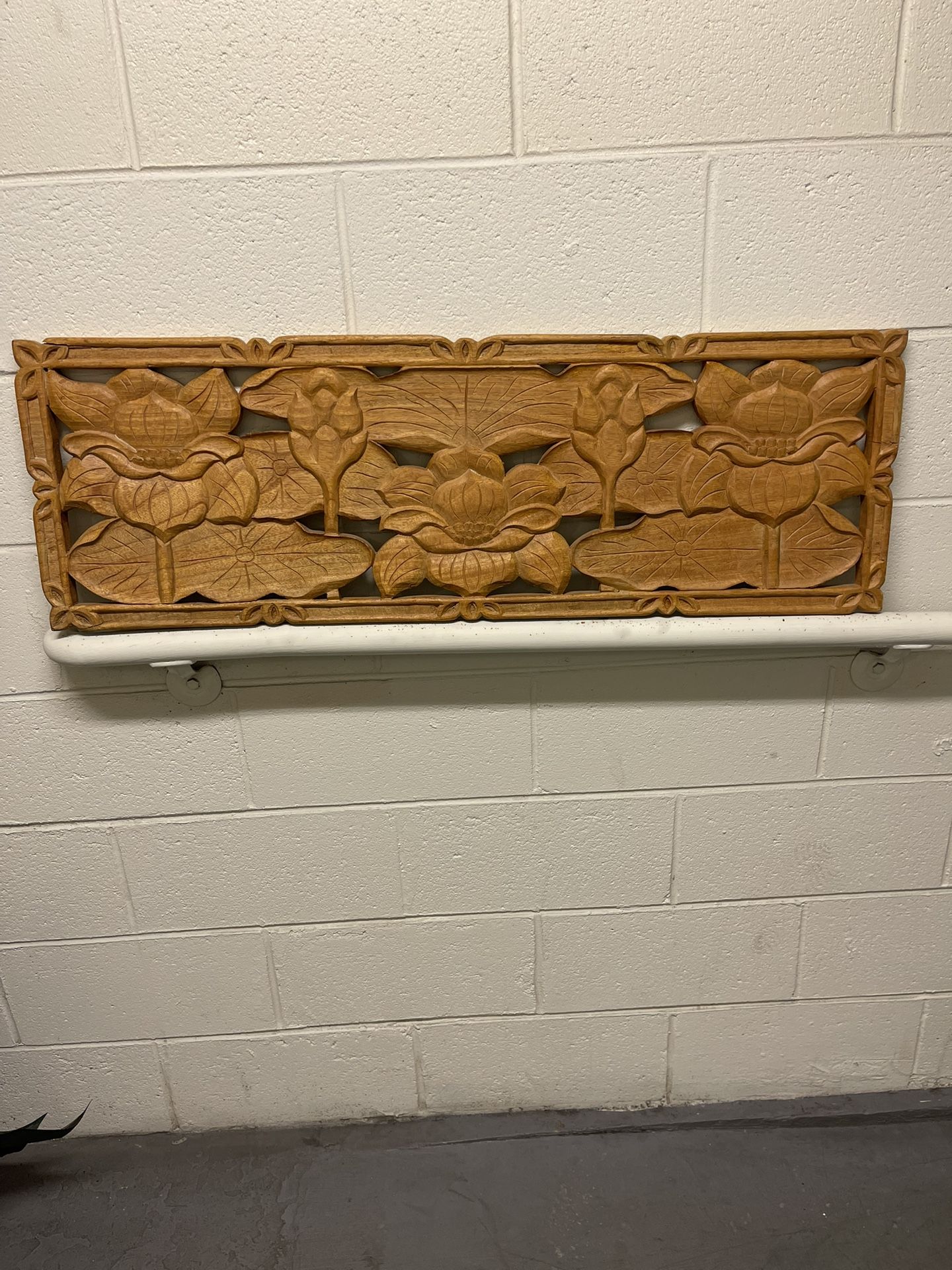 Large (40 1/8"W x 13 1/8"H x 7/8"D) TEAK WOOD CARVED LOTUS FLOWER WALL DECOR - posted price is firm.