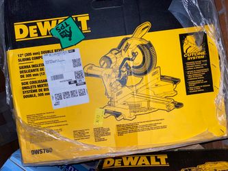 DEWALT 12” Double Bevel Sliding Compound Miter Saw DWS780 – New