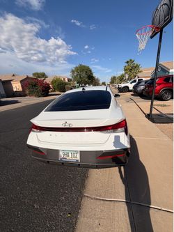 Used 2025 Hyundai Elantra