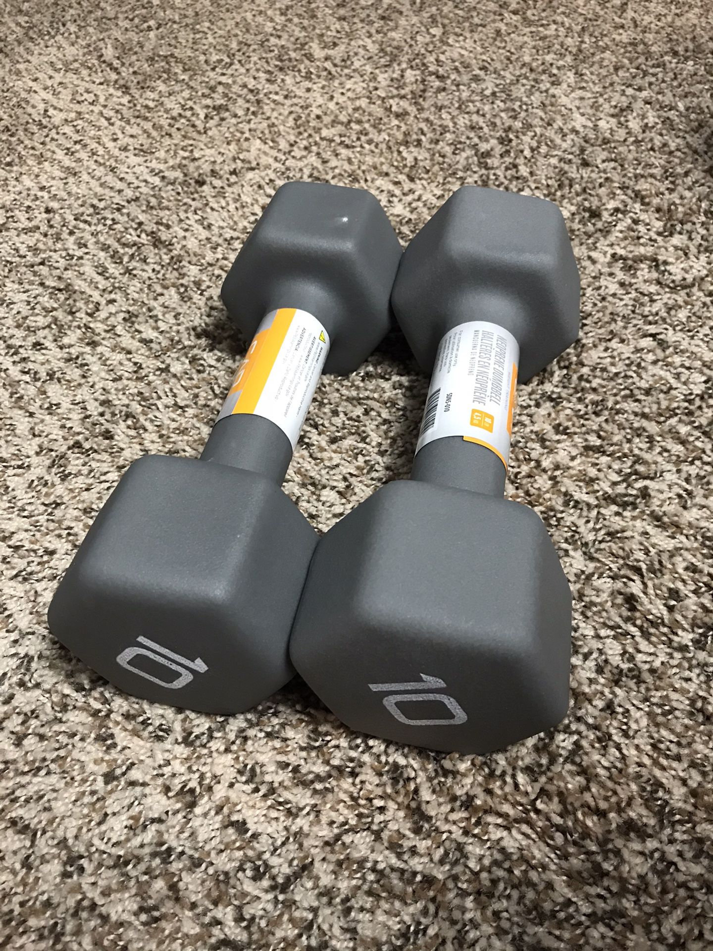 10 lbs cap neoprene dumbbells. These weights are brand new